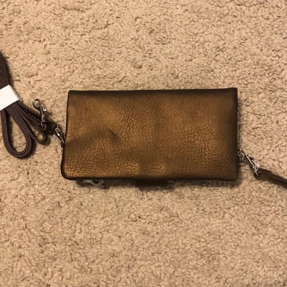 NWT - Picture 4 of 4